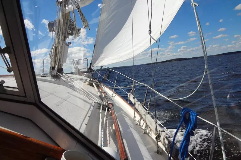 Discovery Sailing