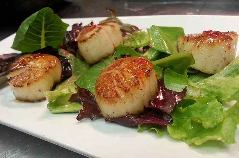 Clove Hitch Bar & Bistro