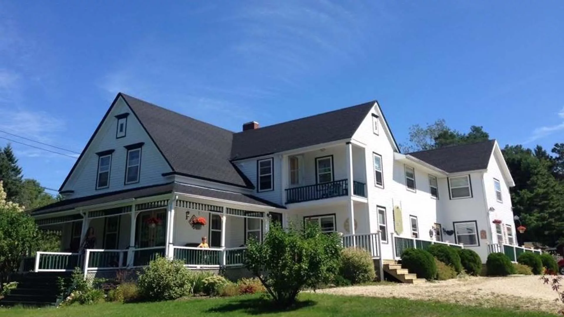 Anchorage House & Cottages