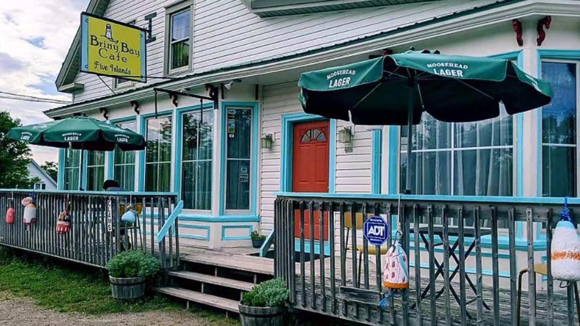 Briny Bay Café