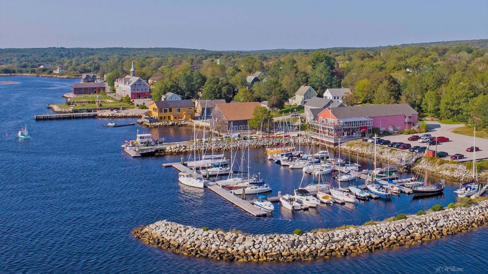 Shelburne Harbour Yacht Club