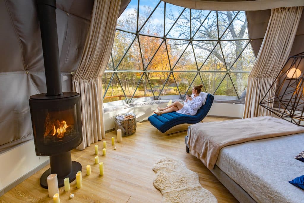 Romantic Riverside Getaway