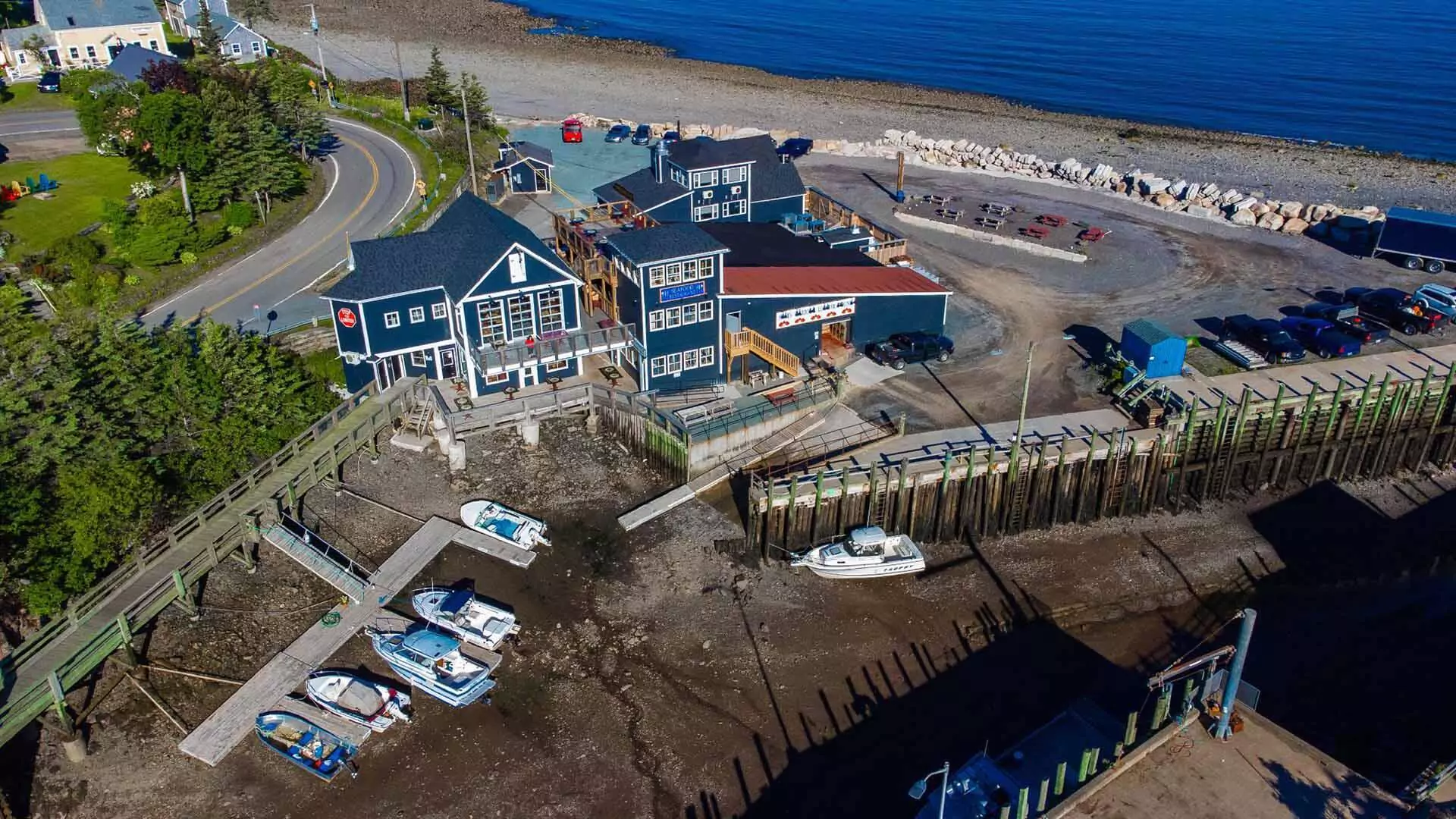 Low tide in Hall's Harbour