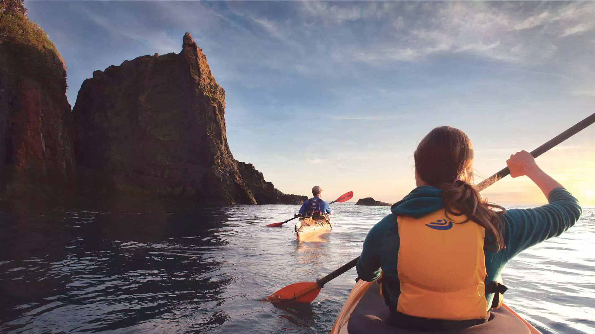 Kayaking at Three Sisters Rock Formation