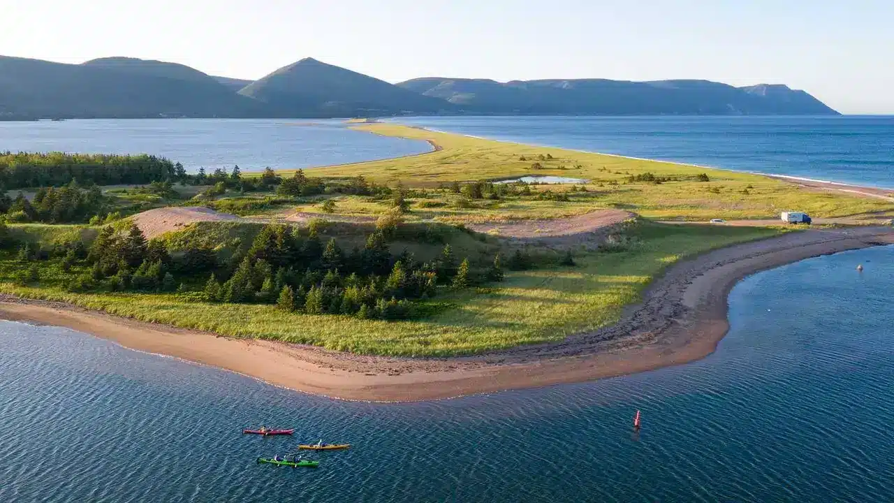 Kayaking in Dingwall